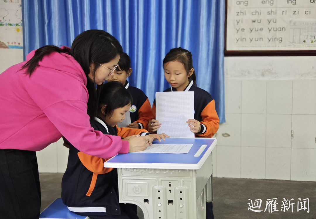 雁峰区白竹皂学校书写“党建引领，红心育人”特色教育新篇章