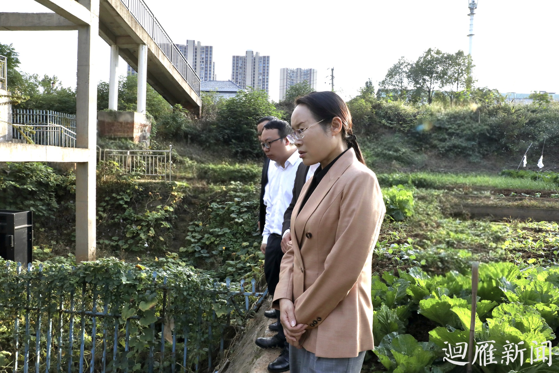 王燕开展巡河工作